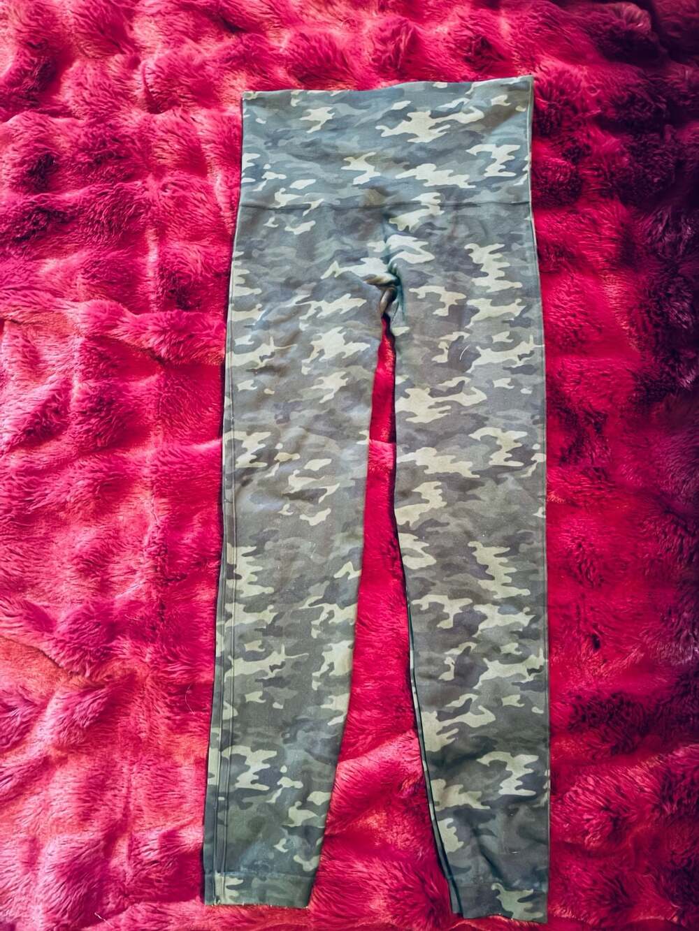 Spanx Camo Print Seamless High-Waisted Leggings Sz L A487
